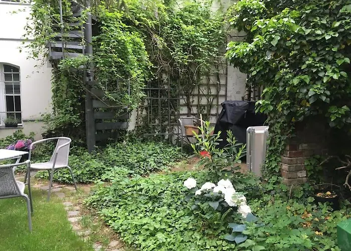 Ground Floor In In Charlottenburg Garden View 公寓 柏林