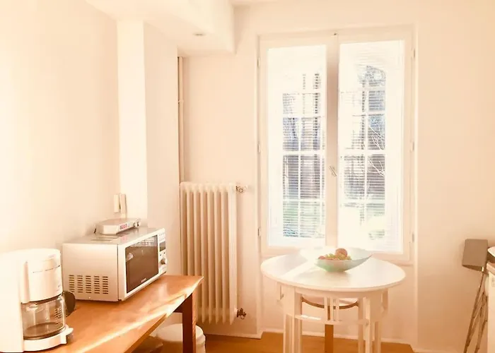 Ground Floor In In Charlottenburg Garden View Berlino