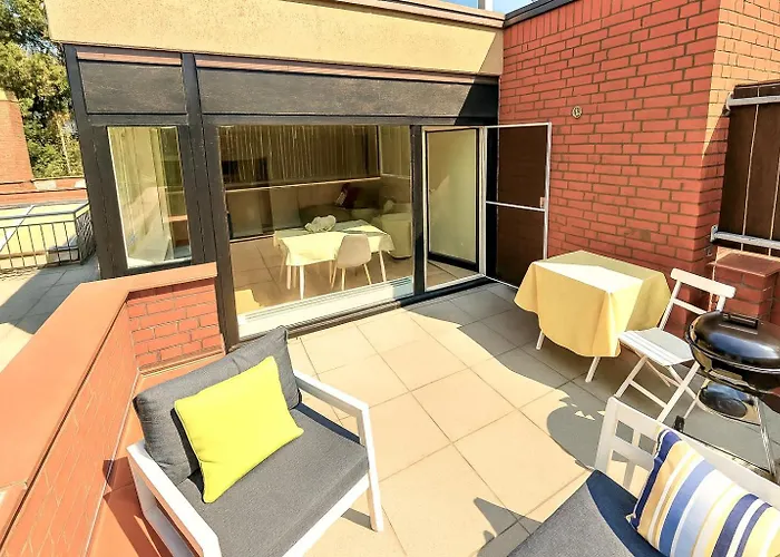 Ground Floor In In Charlottenburg Garden View Berlin