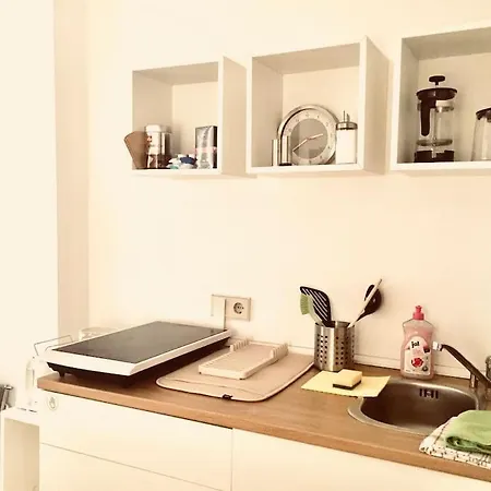 Ground Floor In In Charlottenburg Garden View Apartment *