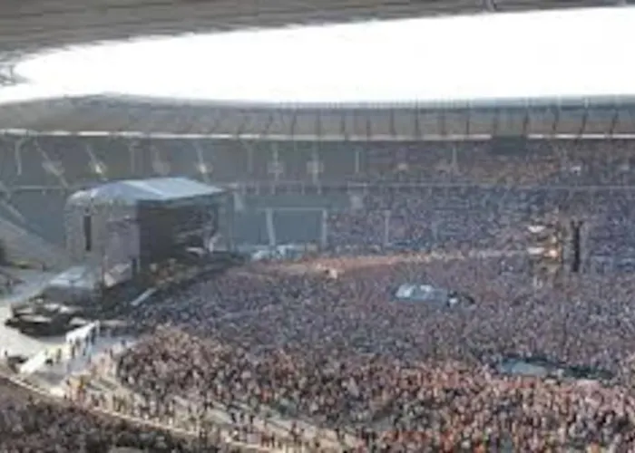 Apartment Ground Floor In In Charlottenburg Garden View *